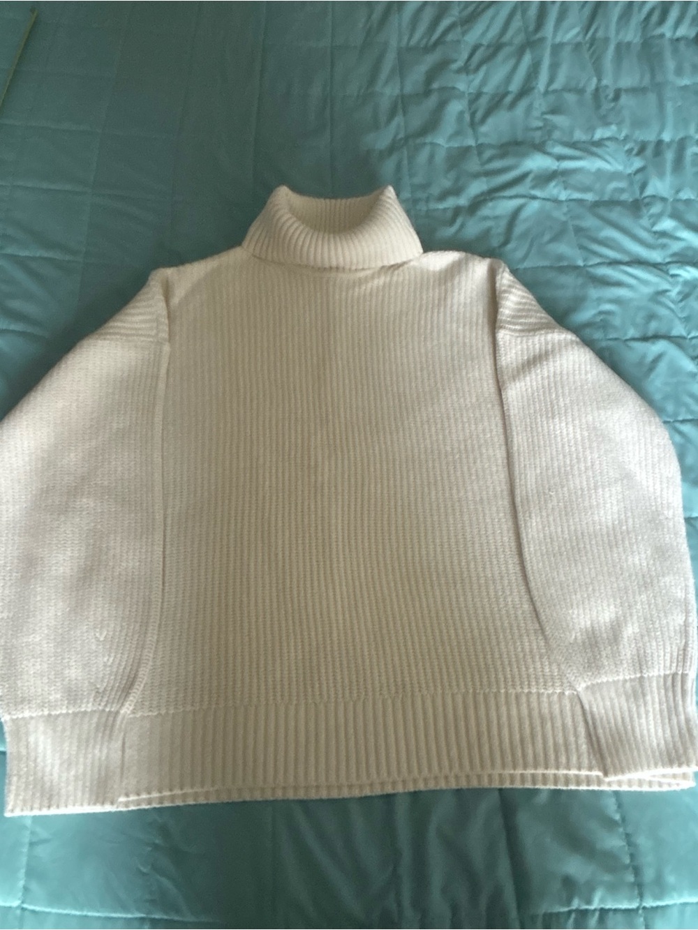 GAP Cream Turtleneck Rib-Knit Sweater